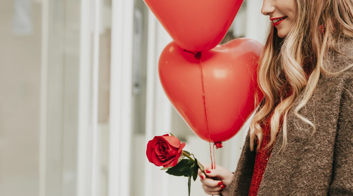 Nietypowe pomysły na Walentynki, które zaskoczą Twoją drugą połówkę